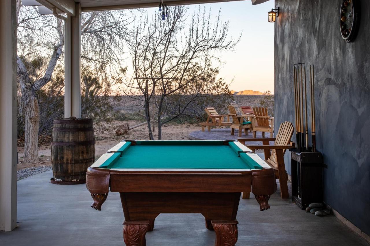 Hotel Wind Hill à Yucca Valley Extérieur photo